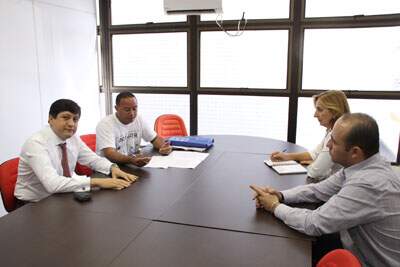 cleuza_-vice-presidente_cut-df_-fg_005.jpg cleuza_-vice-presidente_cut-df_-fg_005.jpg