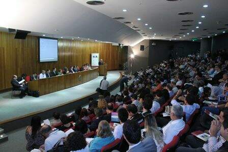 Guina Ferraz- Realizado em Brasília, seminário sintetiza unidade contra terceirização